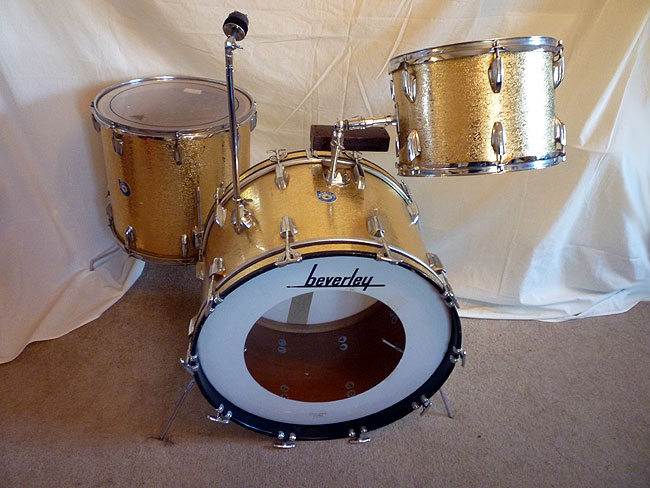 Virtual Drummer LEGEND  Dry Vintage 70s Retro Drums