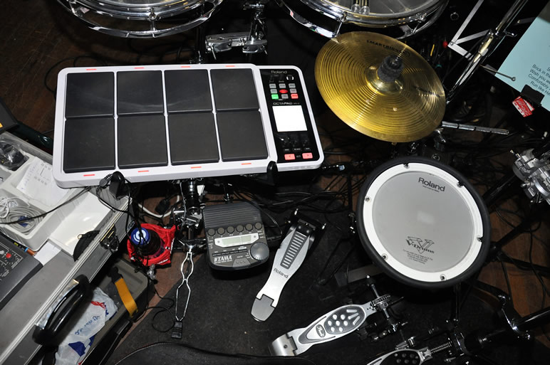 Roland Smartrigger Electronic Percussion Kit Used With The Pink Floyd Tribute - Time To Breathe